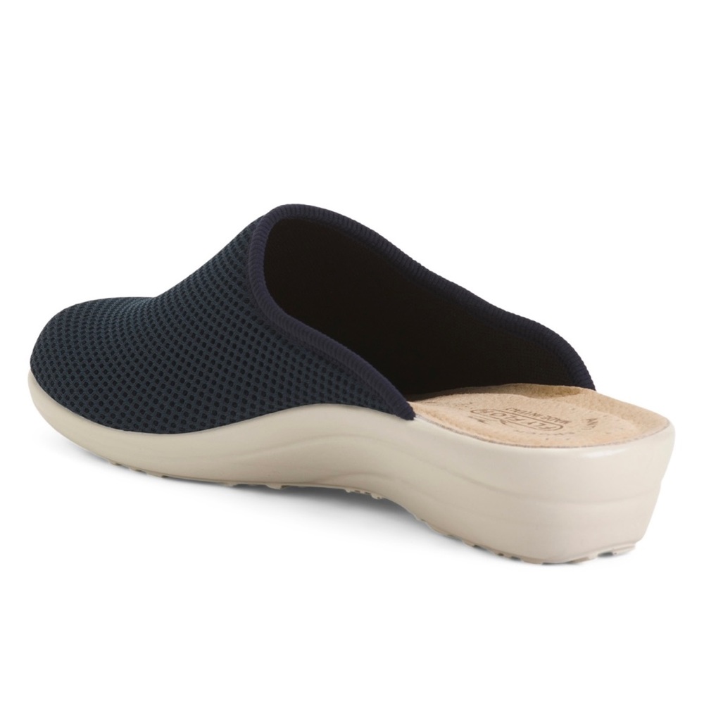 🎉LAST PIECE🎉FLY FLOT Made In Italy Mesh Clogs - Picture 3 of 5